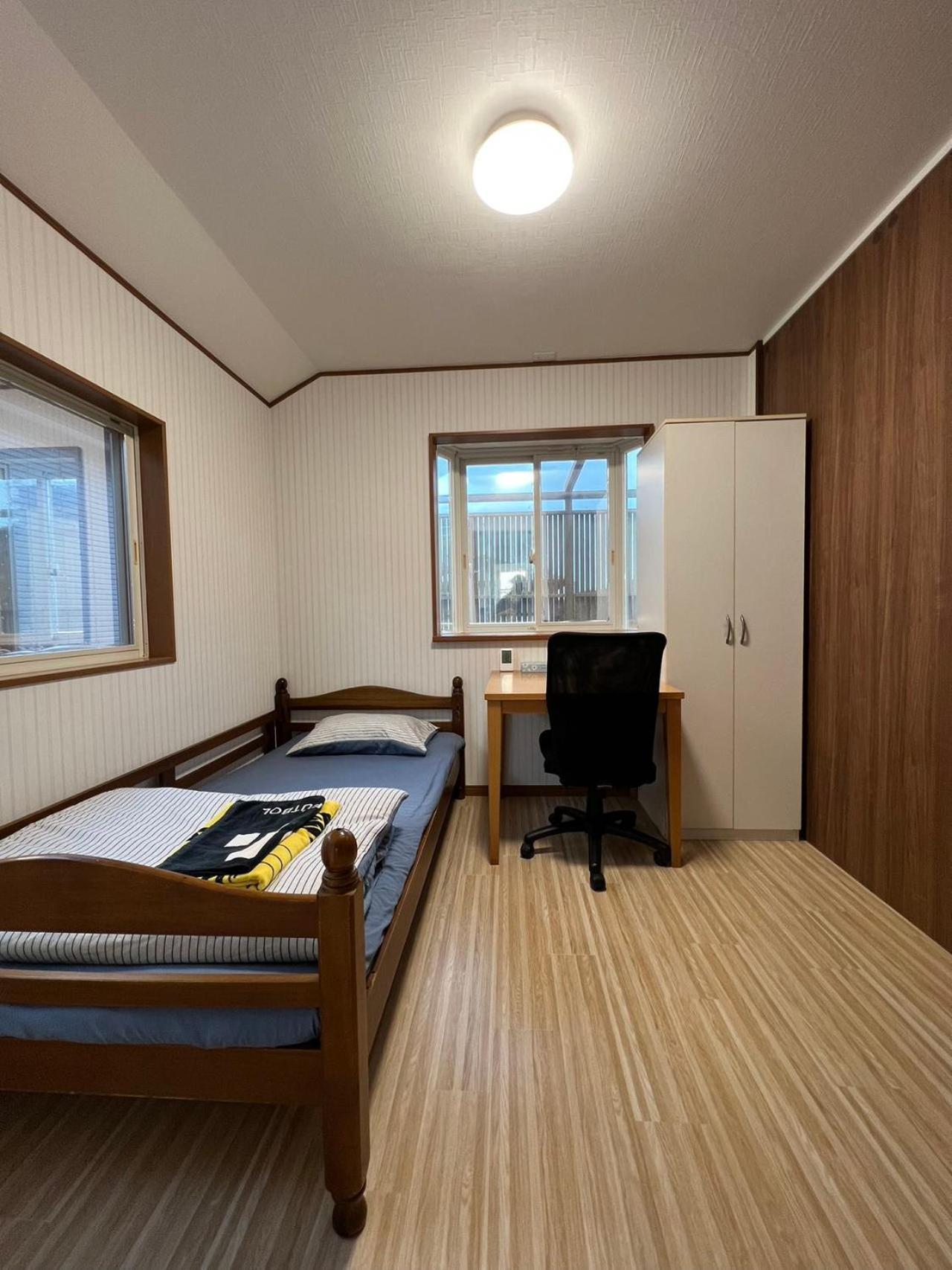 スペース海浜幕張ハウス Apartment ชิบะ ภายนอก รูปภาพ